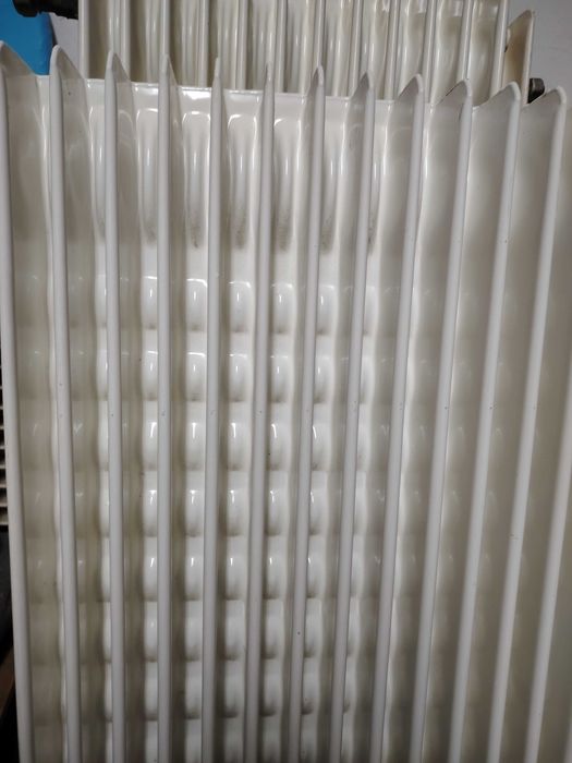 Radiadores de aquecimento central, em alumínio fundido, 6 unidades.