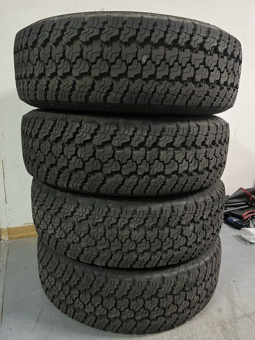 Pneus GoodYear Wrangler 245/75 R17