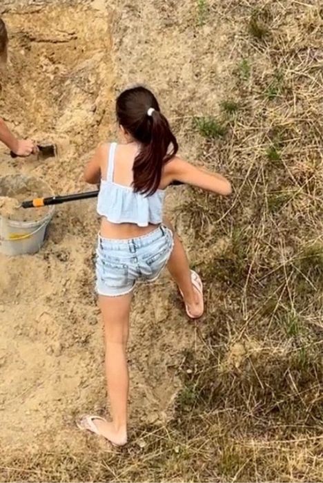 Bluzeczka na ramiączkach top 140