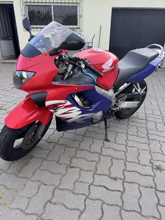 Honda CBR 600 F4 - Livrete 25Kw - Carta A2