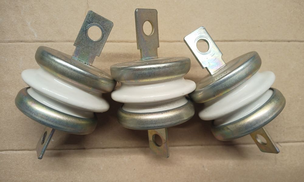 6szt Odgromniki GZa 0,66/2,5