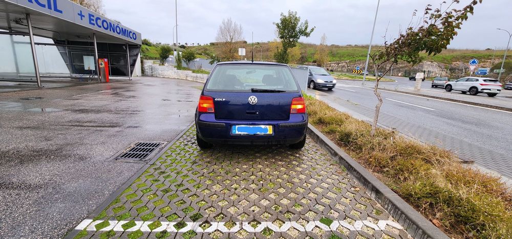 Vw Golf  1.4  2000