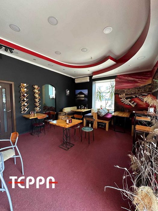 Продаж комерційного приміщення з діючим бізнесом