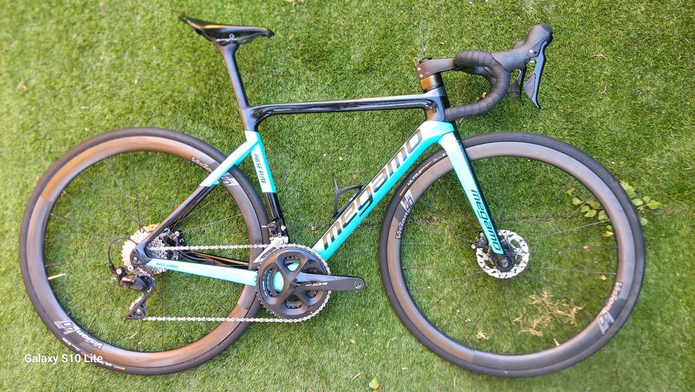 Rodas de Estrada Carbono Vision SC 40 DB TLR
