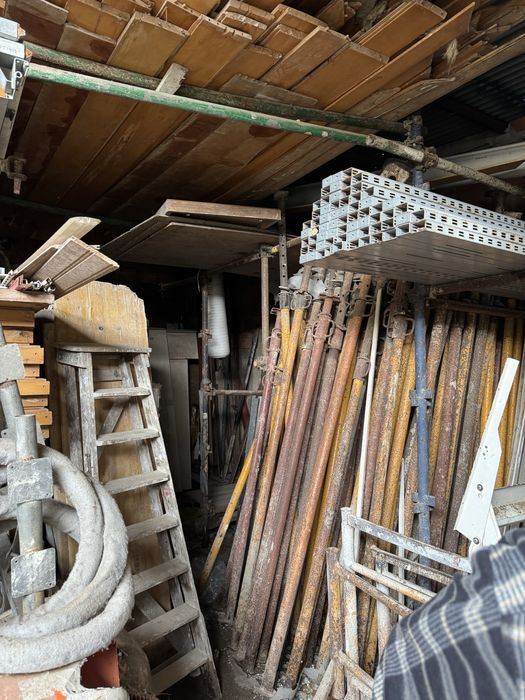 Prumos/Escoras/Extensores e Tripé