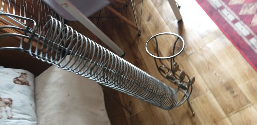 Stojak na płyty saksofon