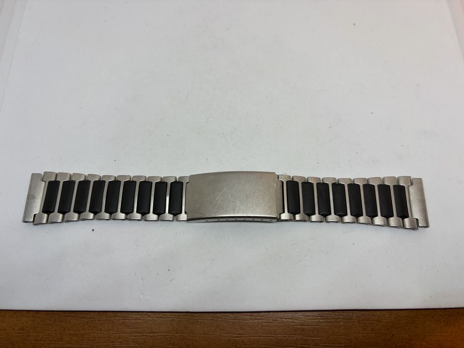Bransoleta do zegarka vintage Timex 20 mm stalowa czarne wstawki sprawna