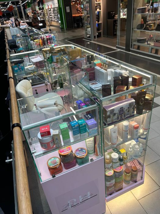 Продається  торговий острівок