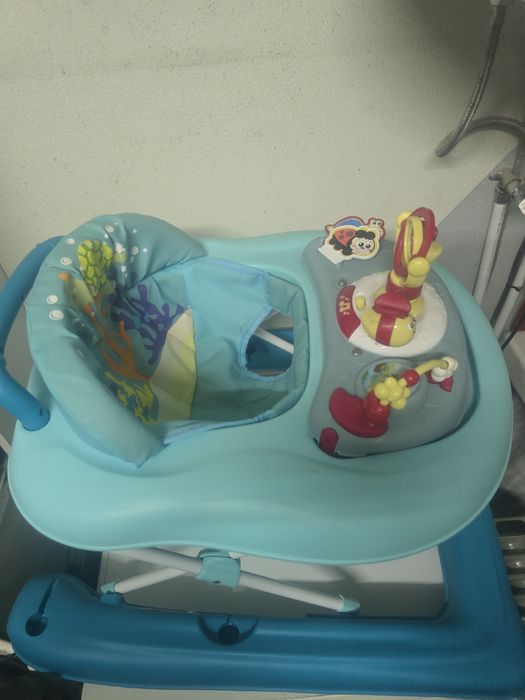 Aranha de criança com musicas