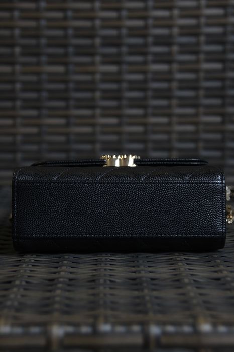 Сумка Chanel 23p top handle caviar handbag