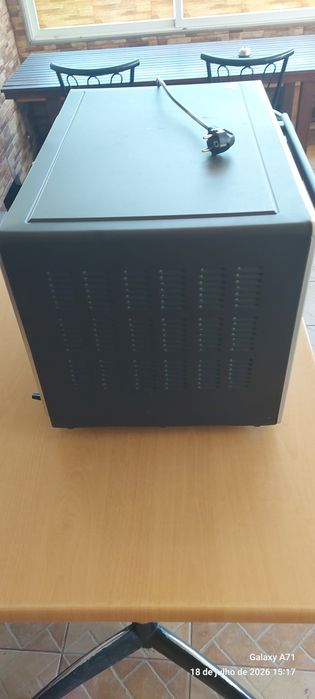 Forno  heletrico novo