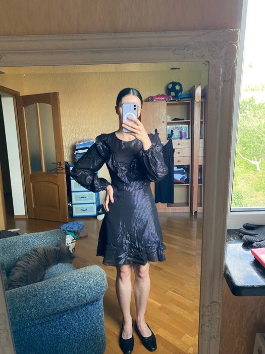 блискуча сукня #сукня los angeles atelier&other stories