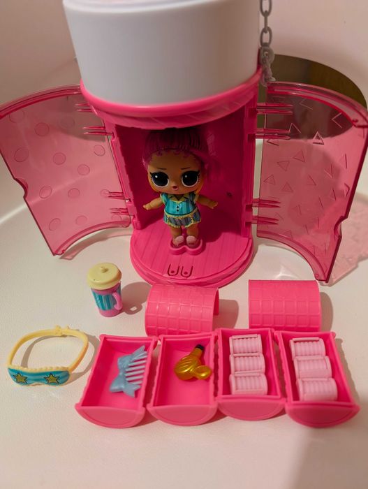 L.O.L Surprise Hairgoals Lalka w kapsule z akcesoriami