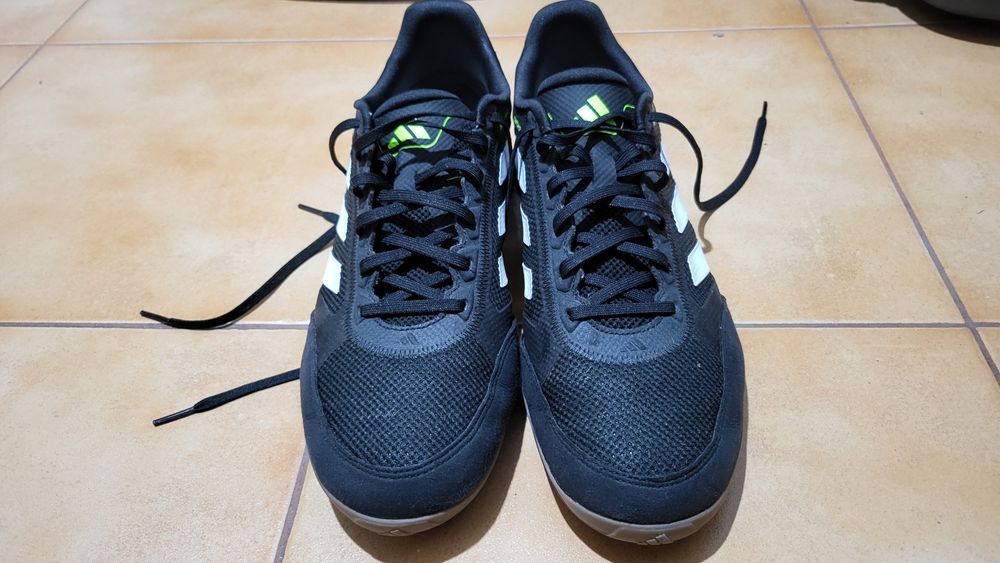 Chuteiras Predator League para pisos indoor