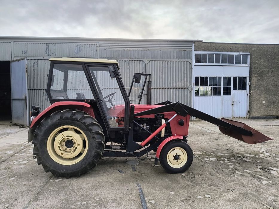Ursus C-360 perkins