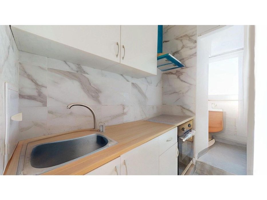 Apartamento T2 em Alcântara
