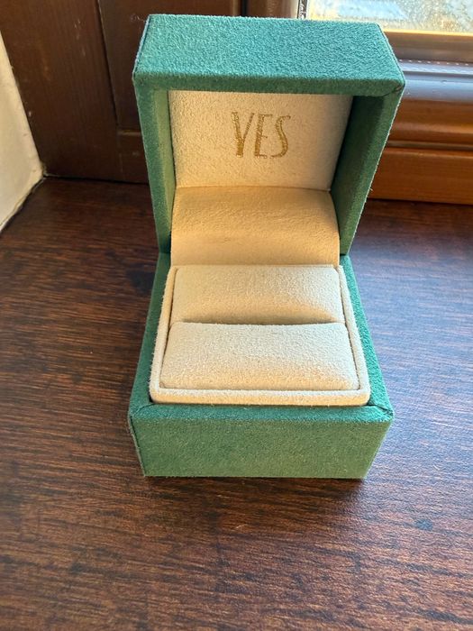 Pudełeczko na biżuterię YES