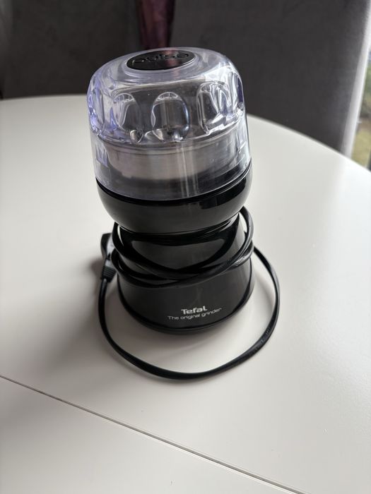 Mlynek do kawy tefal stan bardzo dobry