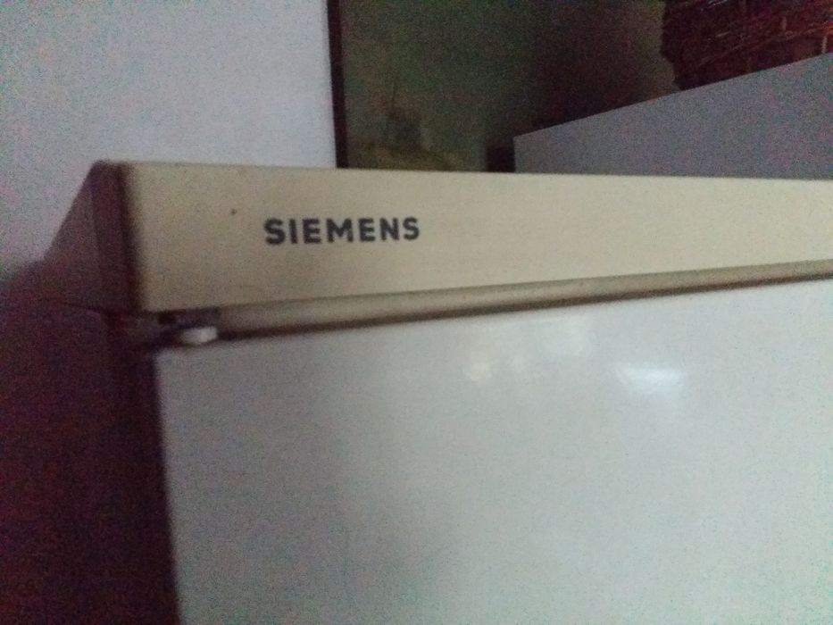 Frigorífico (Refrigerador) - Siemens