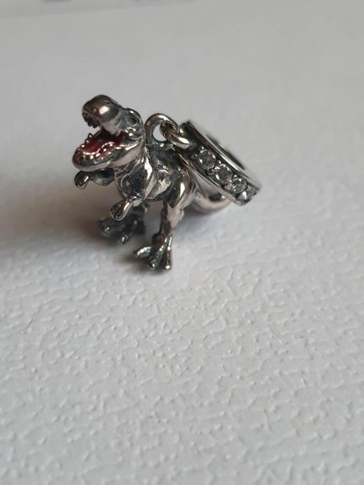 Srebrny charms dinozaur T-rex