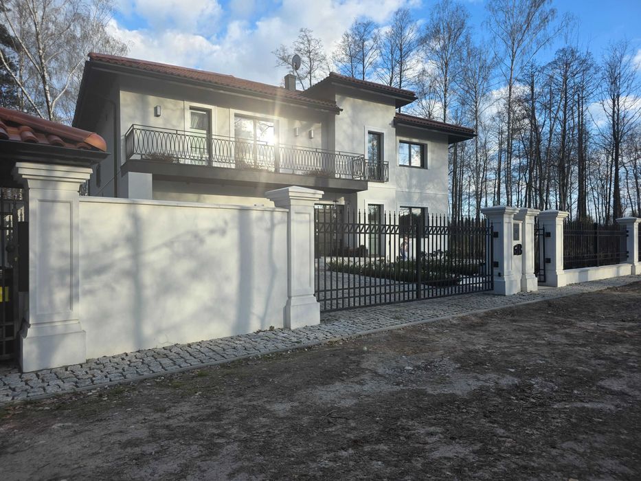 Ogrodzenia Kute,Bramy,Przęsła,Słupki,Betonowe,Dworkowe