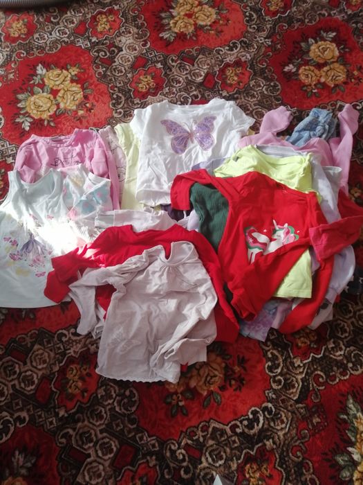 Одяг для дівчинки