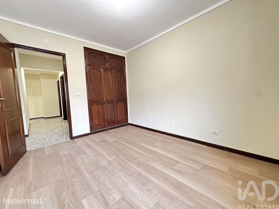 Apartamento T3 em Arcozelo de 125 m2