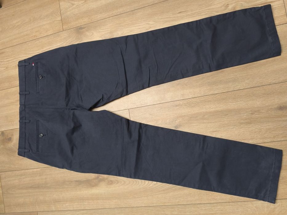 Spodnie męskie Tommy Hilfiger chinosy 34/32