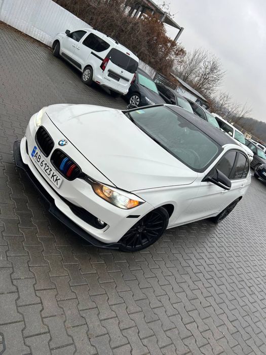 BMW F30/328.
