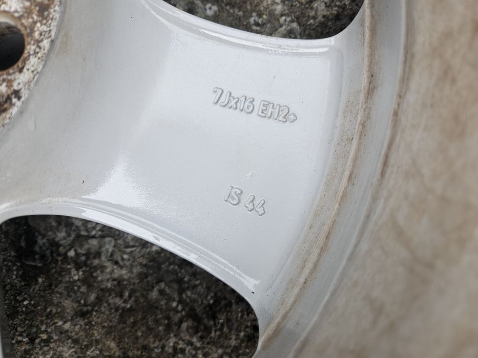 Felgi Koła r16 Bmw E90 E87 E46 E81 E91 E92 E82 205/ 55 r16 Opony Lato