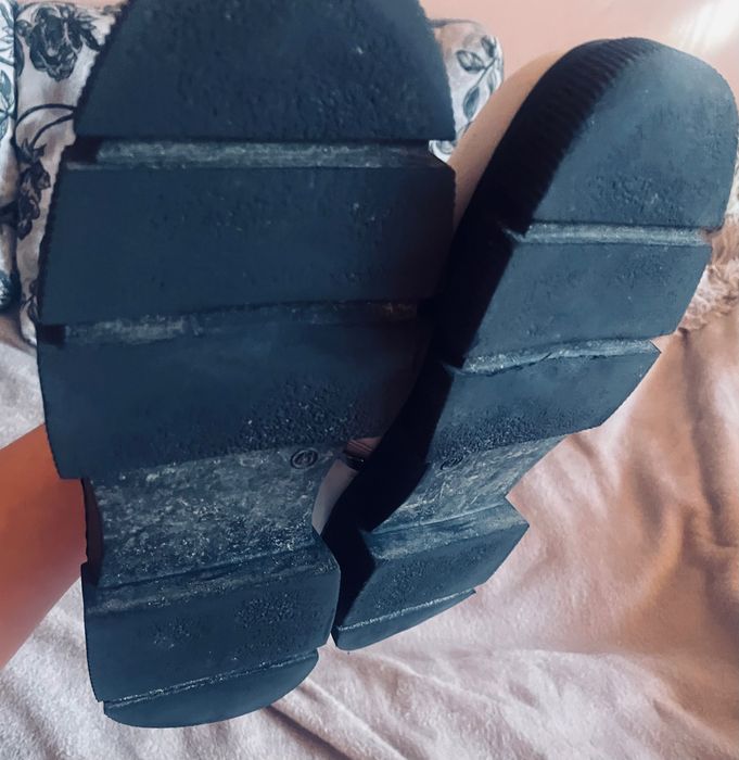 Стильные зимние ботинки р.41-42