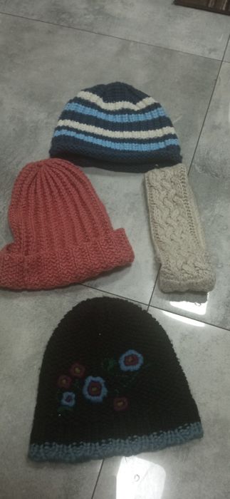 Zestaw damskich czapek+ opaska na głowę