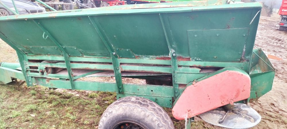 Rozsiewacz wapna RCW 3