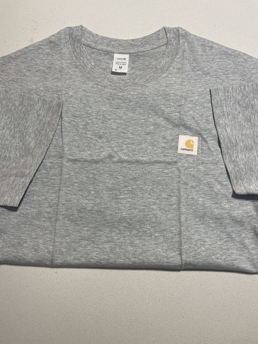 T-shirts, calções e hoodie - Carhartt