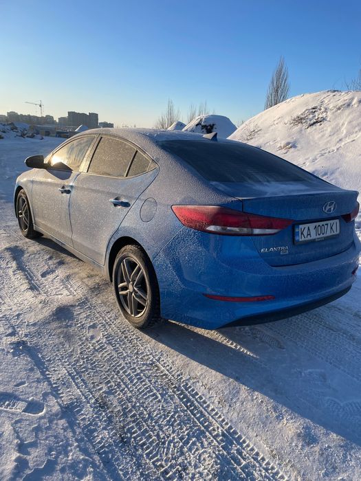 Hyundai elantra 2016