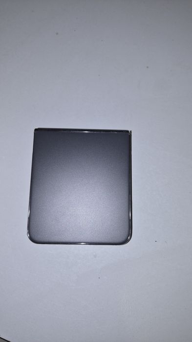 Samsung Galaxz Flip 4