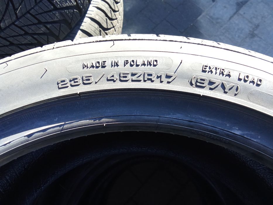 Opona 235/45R17 Dunlop Sport Maxx nowe letnie