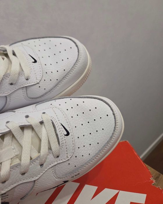 Кросівки Nike Air Force 1 Low Utility White Black 44р 28см