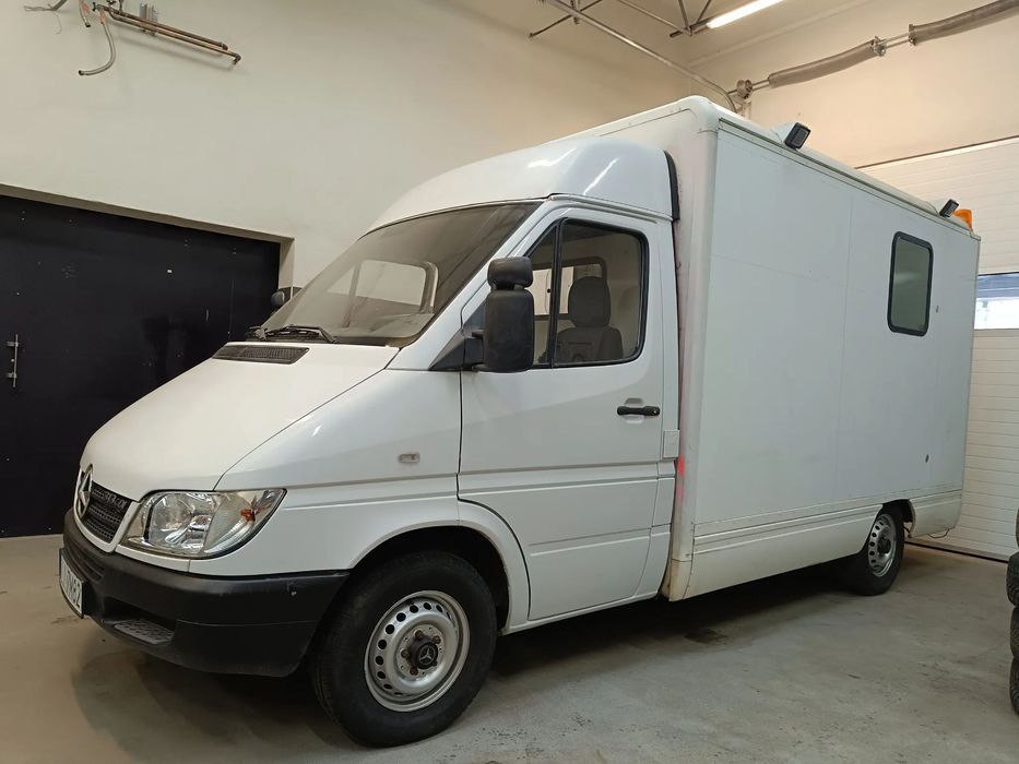 Mercedes-Benz 313 CDI  Mercerdes Benz 313CDI Mobilna Wulkanizacja Samochód Specjalny
