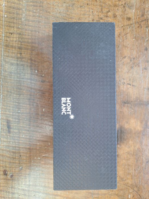 Caneta montblanc nova