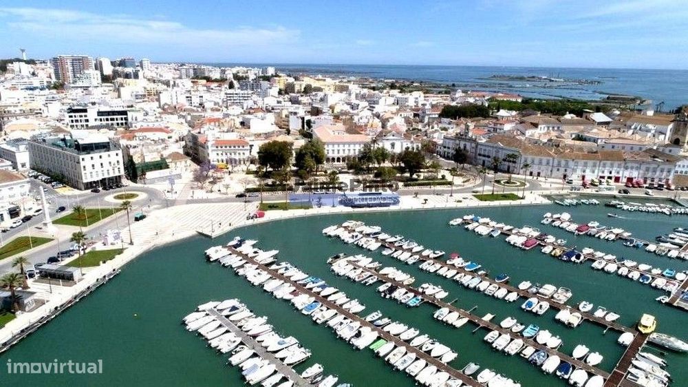 Land plot for construction of 45 apartments. Portugal, Algarve, Faro.