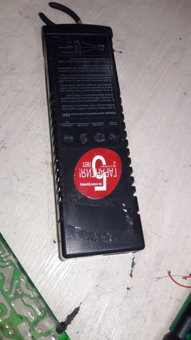 Продам блок безперебійного живлення Powercom BNT-400AP,
