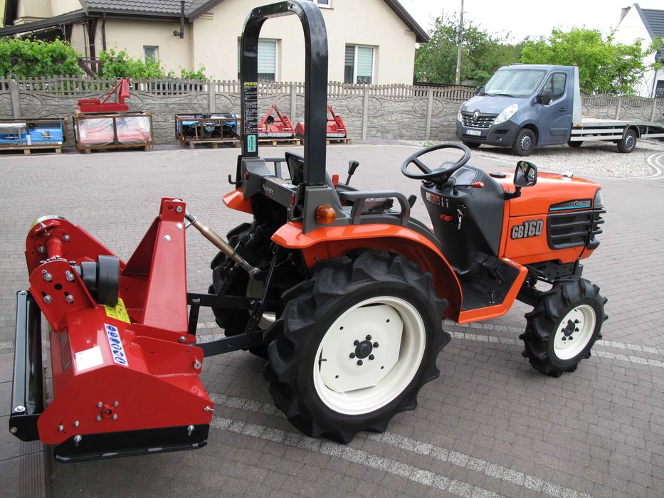 Mini Traktorek Kubota GB160 4X4 16KM Wspomaganie Mały Traktor Ogrodniczy