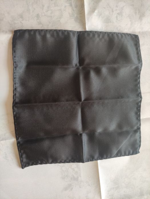 Набор галстук-бабочка и платок