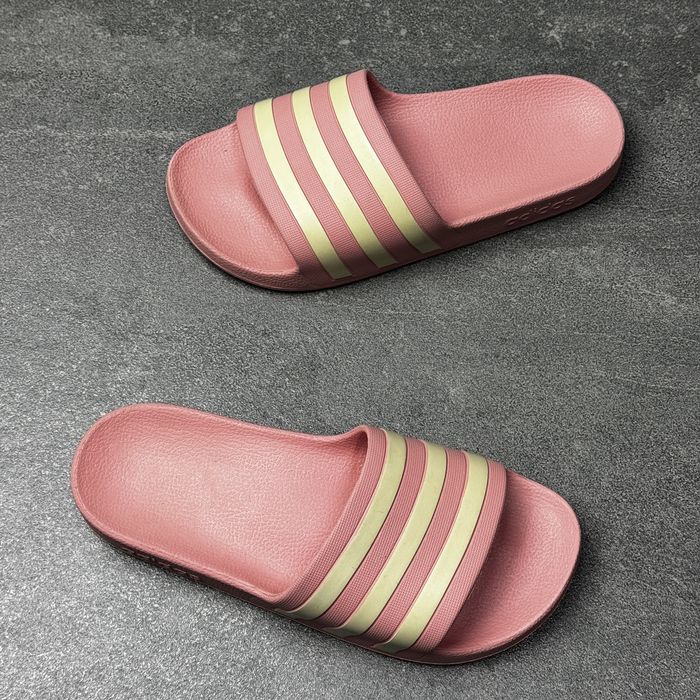 Тапочки шльопанці пантолети  адідас Adidas Adilette ОРИГІНАЛ 100%