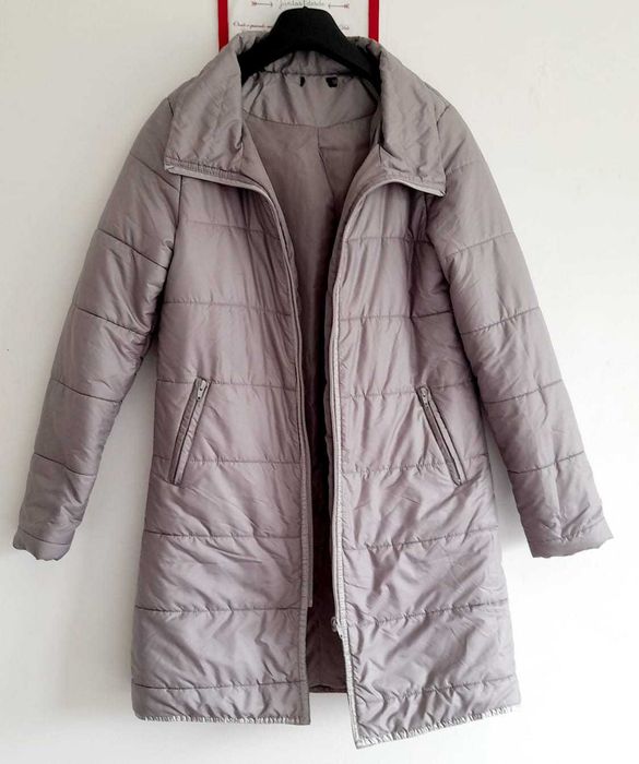 Casaco cinza comprido