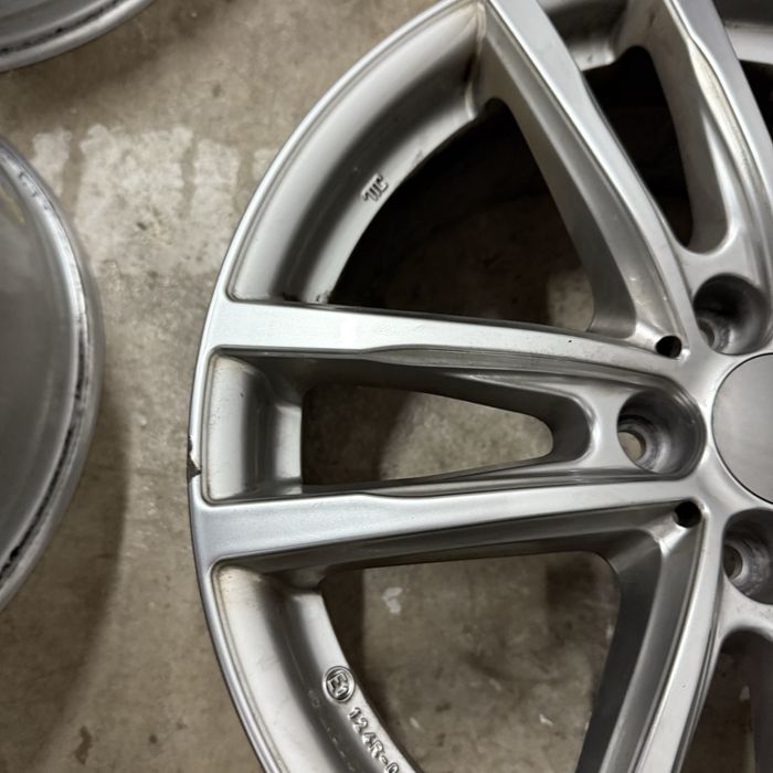 Alufelgi 18" 5x112 Audi A3 A4 Vw Golf Passat Skoda Octavia Superb