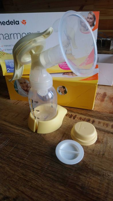 Laktator reczny Medela Harmony, stan bardzo dobry