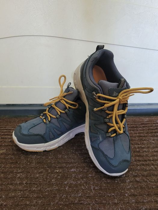 Кроссовки "LANDROVER" мужские 40р.