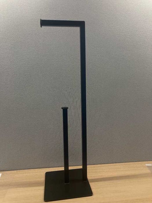 Czarny Stojak na papier toaletowy OUTLET 20x20x72 cm